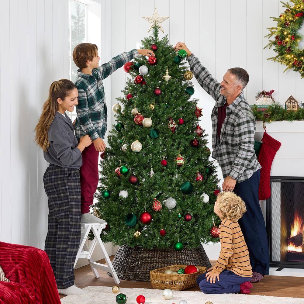 6ft Green Hinged Douglas Fir Artificial Christmas Tree with Metal Stand