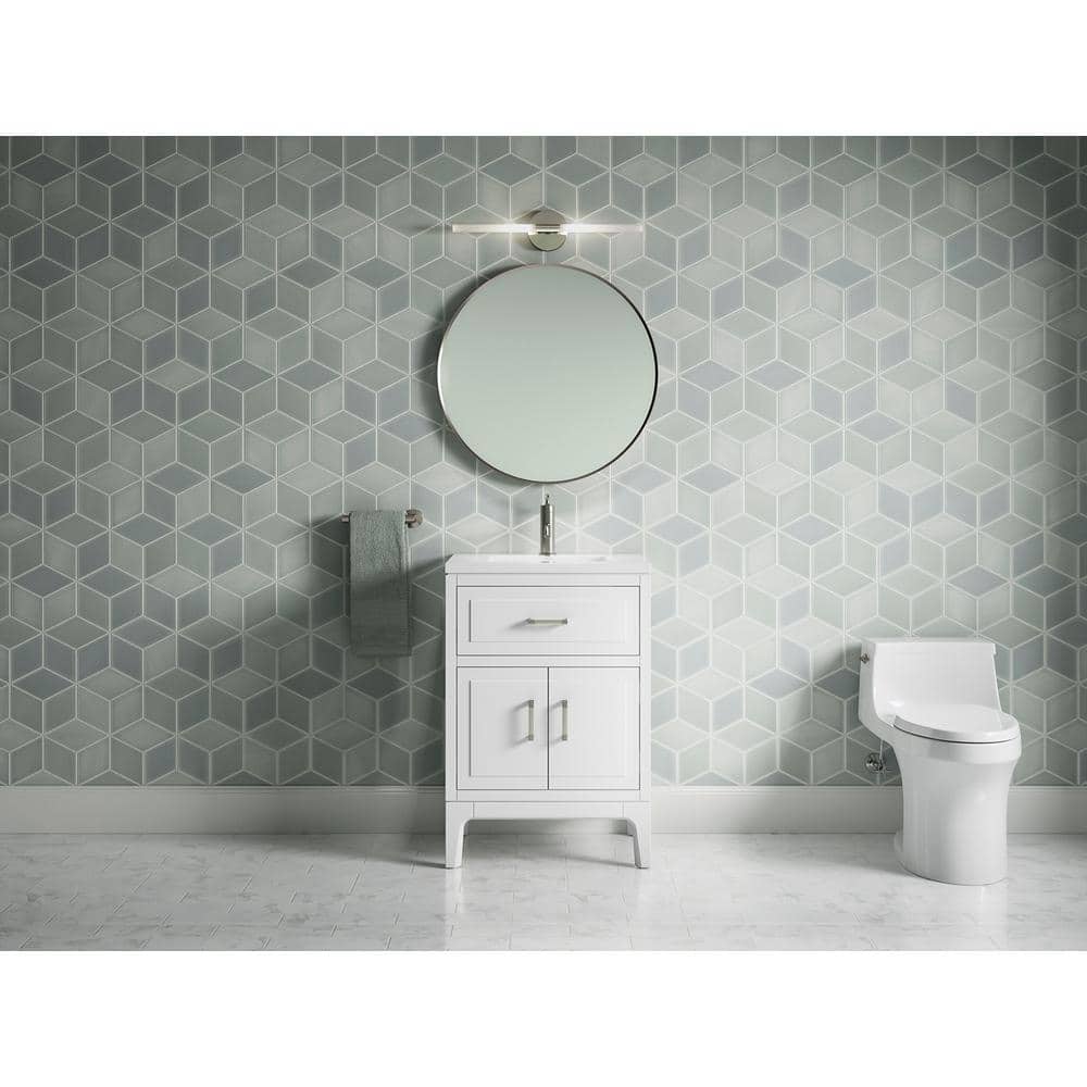 Seer 24" White MDF Freestanding Bathroom Vanity with Quartz Top