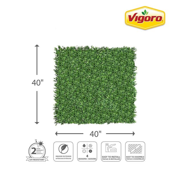 20 in. H x 20 in. W Green Hedge Artificial Jasmine Leaf Panel