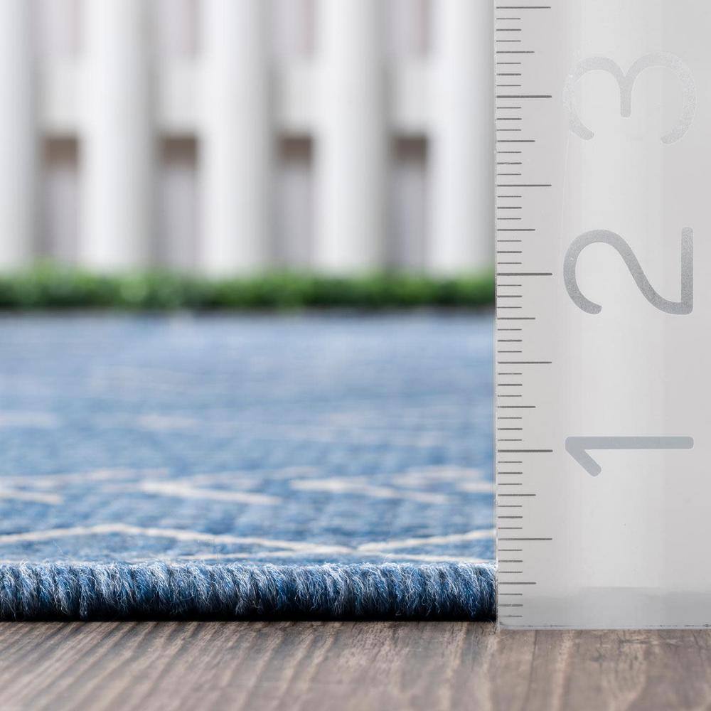 Blue Moroccan Pattern Stain-Resistant Synthetic Area Rug