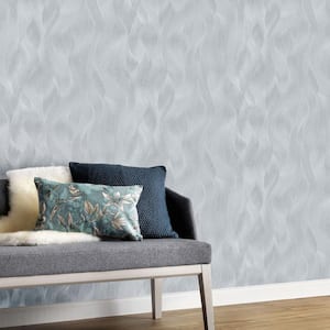 ELLE Decoration Collection Silver Wave Pattern Vinyl on Non Woven Non Pasted Wallpaper Roll (Covers 57 sq. ft.)