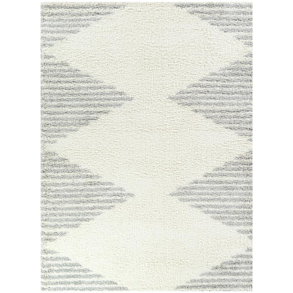 BALTA Hughes White/Grey 5 ft. x 7 ft. Striped Shag Area Rug