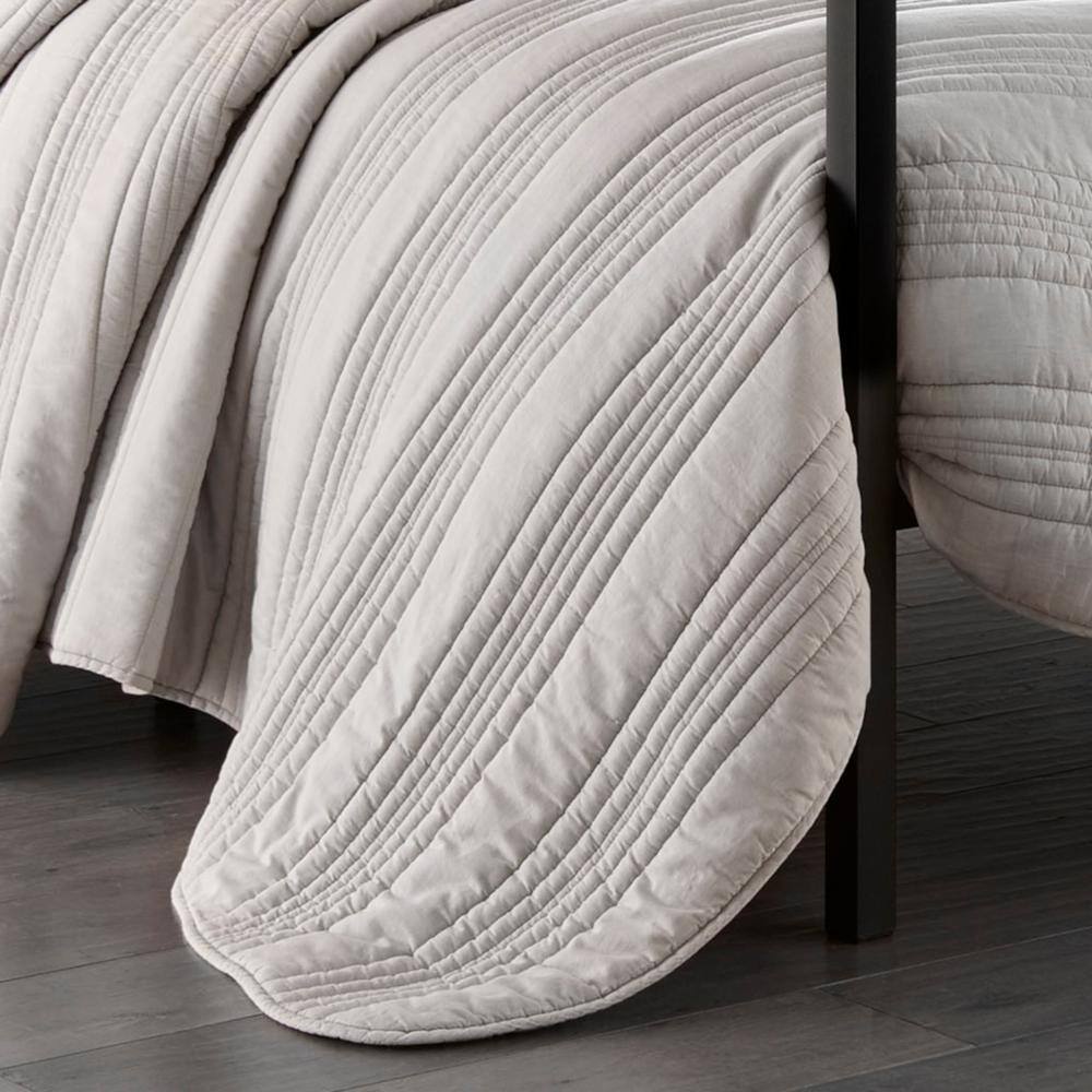 Horseshoe Gray Full/Queen Reversible Cotton Quilt Set