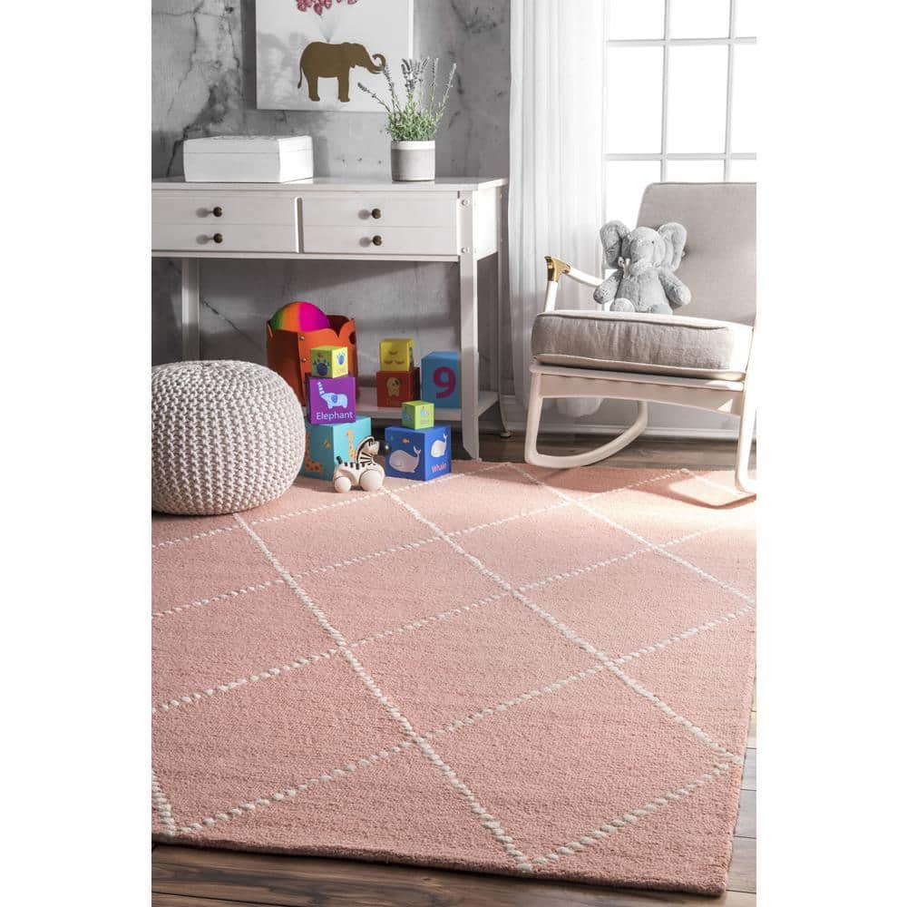 Charming Baby Pink Handmade Wool Rug 4' x 6' with Tufted Detail