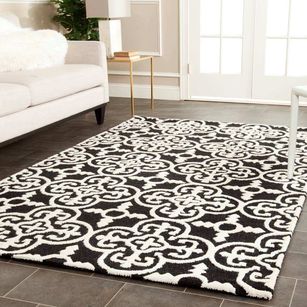 Hand-Tufted Cambridge Wool Round Rug in Black/Ivory, 47"