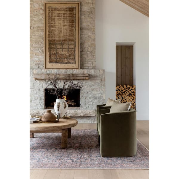 Lorelai Green Traditional 7 ft. x 9 ft. Indoor Machine-Washable Area Rug