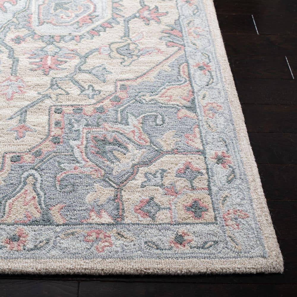 Elegant Heritage Blue Wool 4' x 6' Hand-Tufted Area Rug