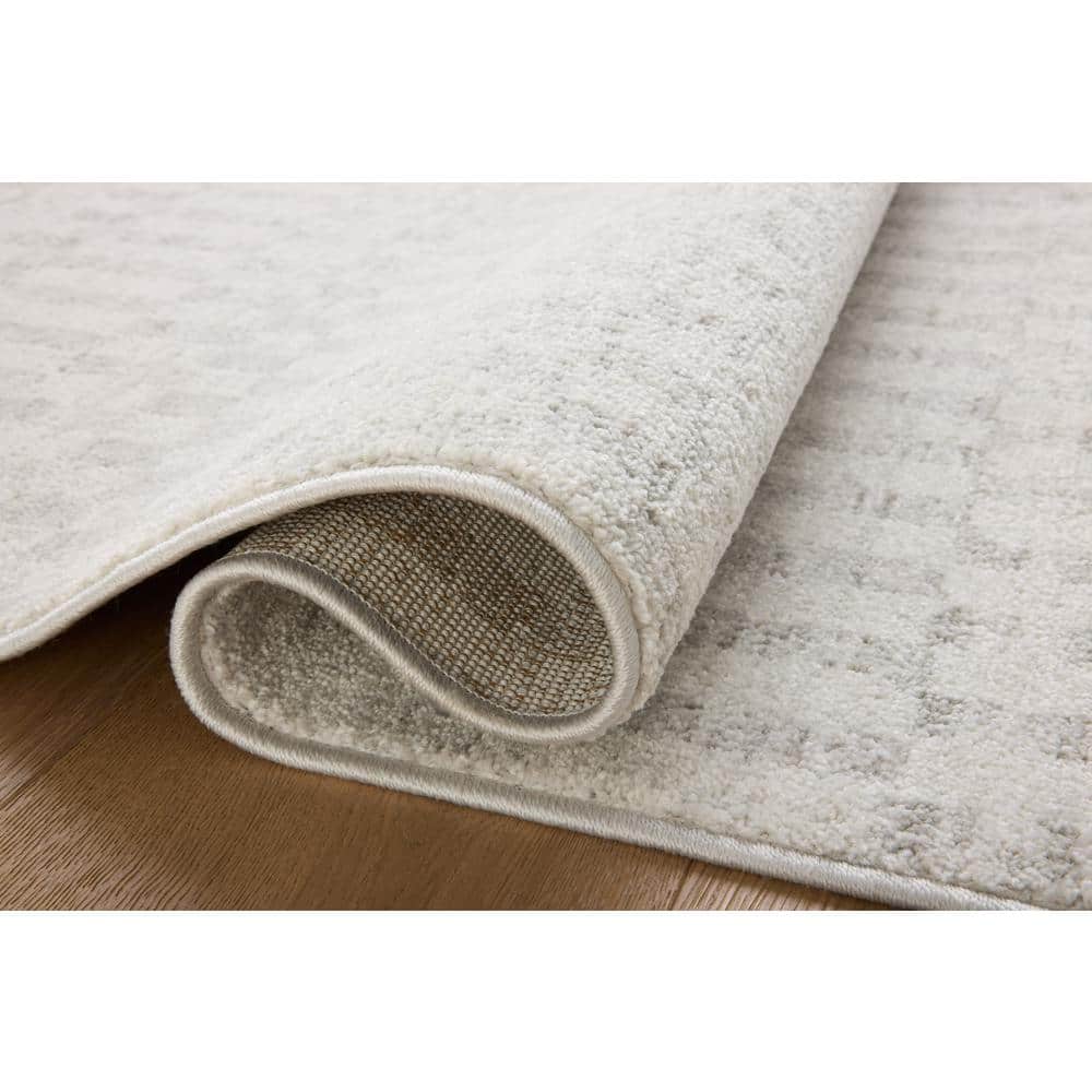 Kamala Ivory and Grey Synthetic Diamond Pattern 8' x 10' Area Rug