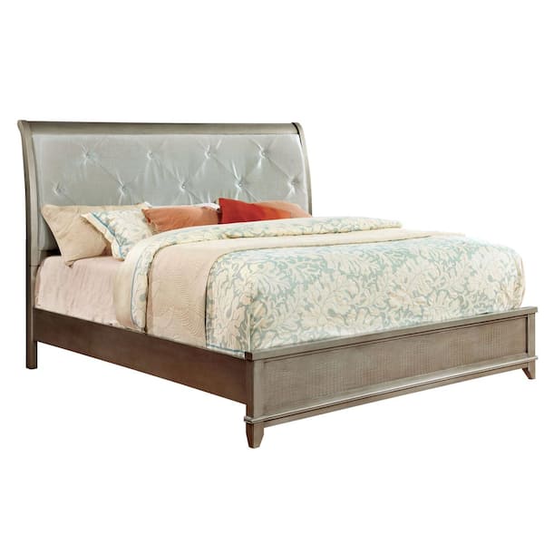 Bryant in Silver California King Bed