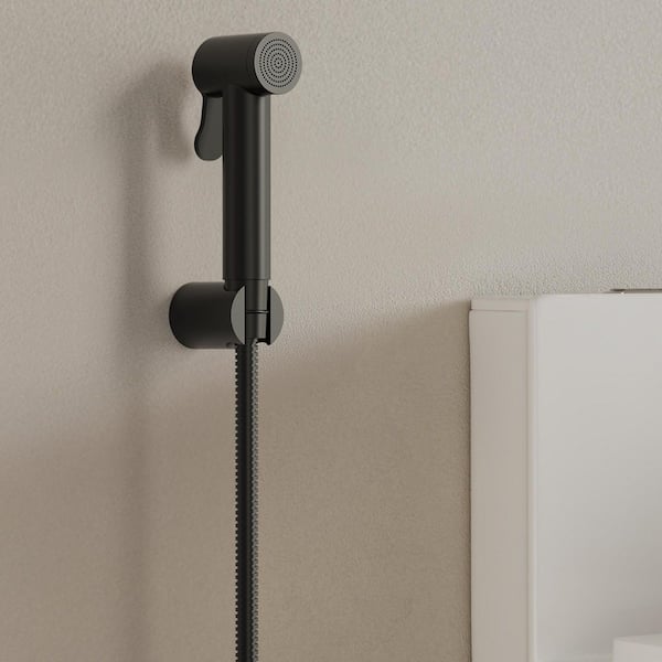 1 Handle Single Cold Bidet Faucet Space-Saving in Matte Black