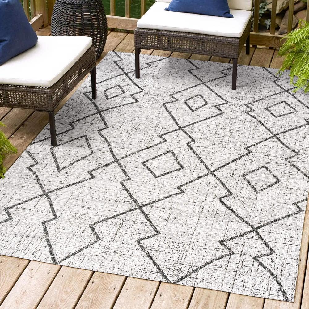 Handmade Black Diamond Trellis Synthetic 5' x 8' Area Rug