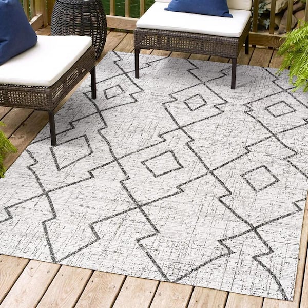 Carwa Tribal Diamond Trellis Ivory/Black 8 ft. x 10 ft. Indoor/Outdoor Area Rug