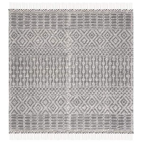 SAFAVIEH Natura Ivory/Black 8 ft. x 8 ft. Geometric Tribal Square Area Rug