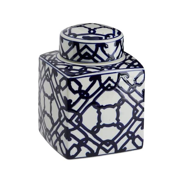 Decorative Ceramic Ginger Jar with Lid in Blue and White