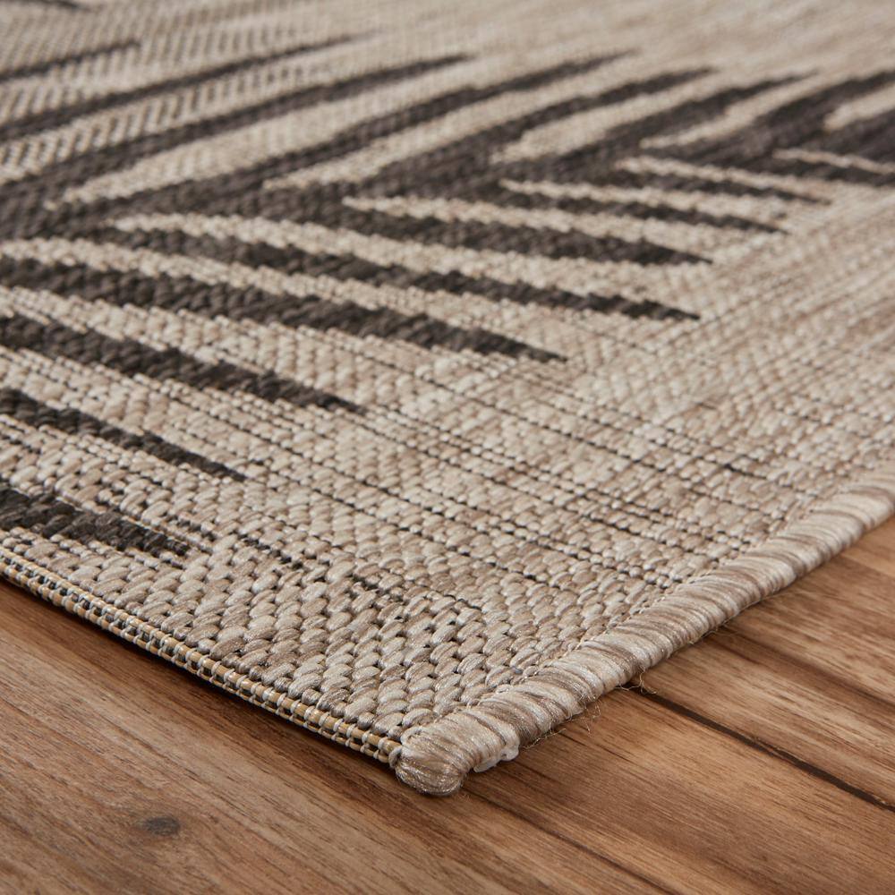 Captiva Coastal Black & Gray Palm Indoor/Outdoor Area Rug, 7'9" x 9'5"