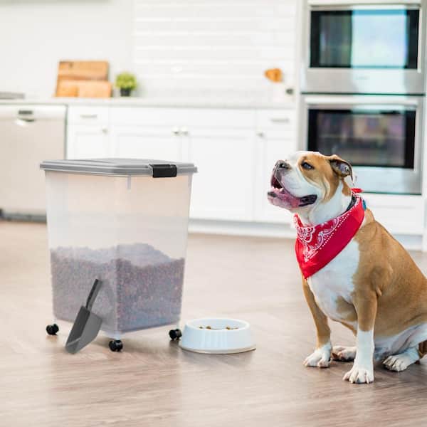 54 lbs Airtight Pet Food Container in Chrome