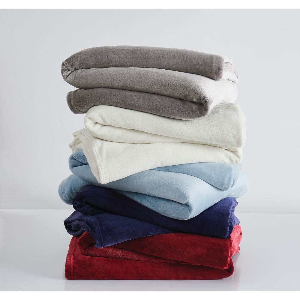 Cabernet Velvet Plush Extra-Large Family Blanket