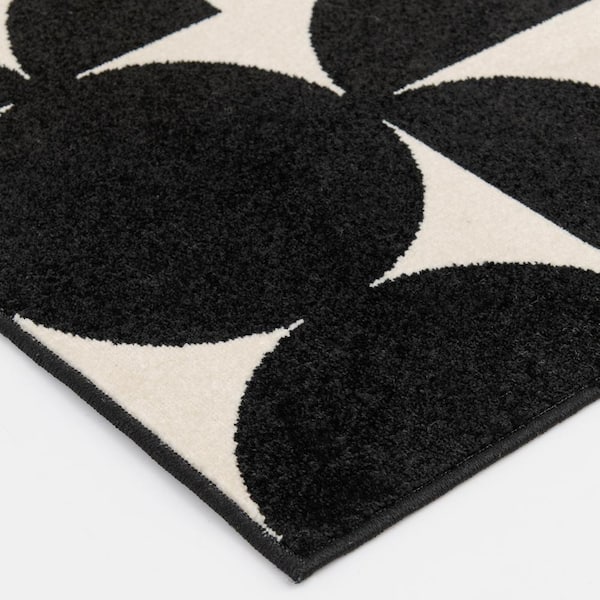 Tecopa Sevella Black 2 ft. x 3 ft. Geometric Polypropylene Indoor/Outdoor Area Rug