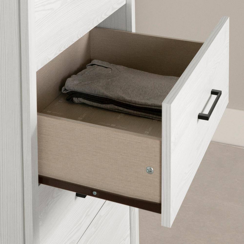 White Pine 5-Drawer Farmhouse Chest with Metal Handles