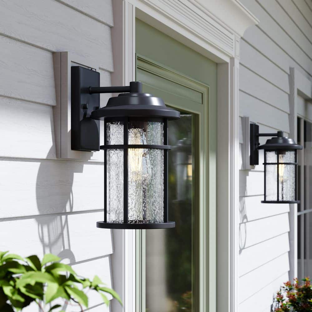 Uixe 10.8 in Black Light Sensing Dusk to Dawn Outdoor Hardwired