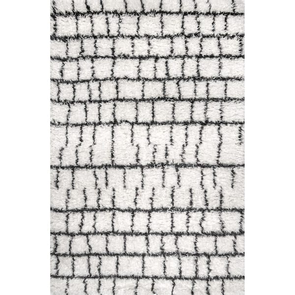 nuLOOM Tamra Geometric Cozy Soft and Fluffy Shag Beige 7 ft. 10 in. x 10 ft. Indoor Area Rug