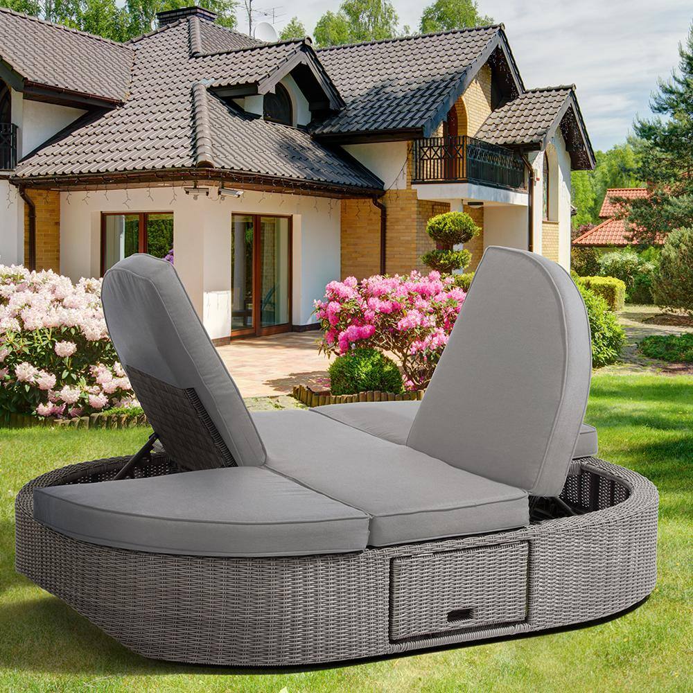 Sandra 75" Gray Aluminum Wicker Outdoor Daybed