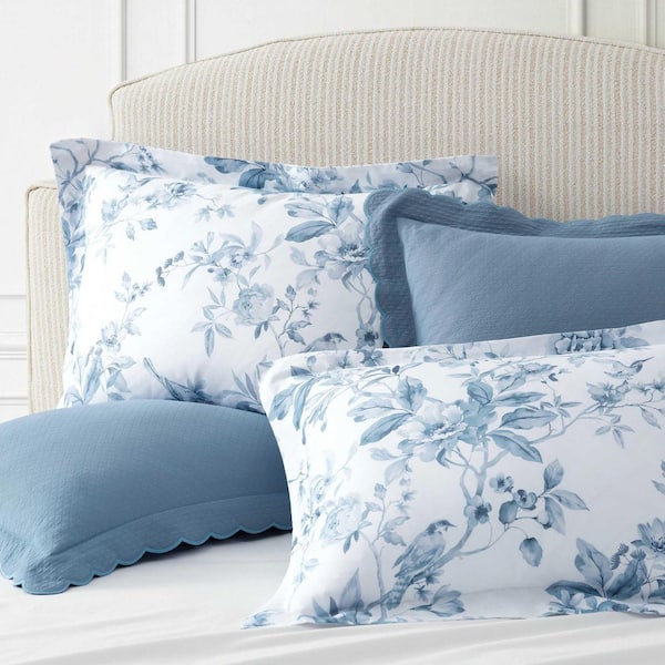MARTHA STEWART Songbird 2-Piece White/Blue Cotton Sateen Twin