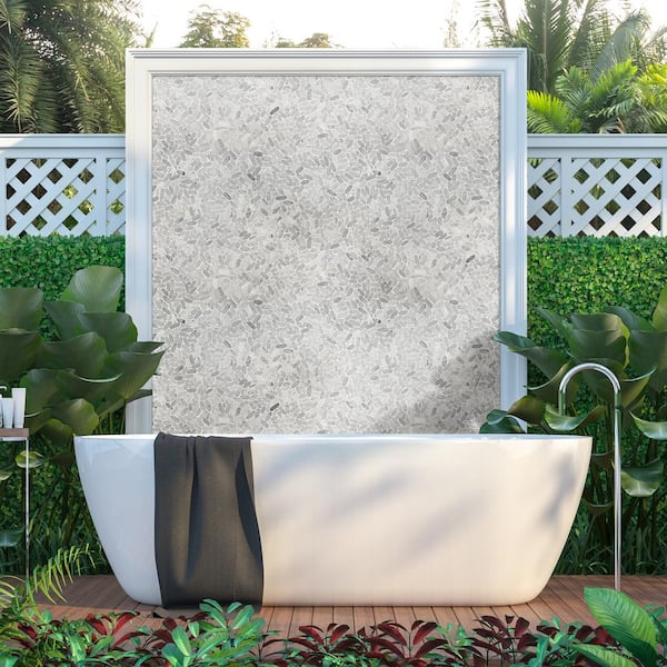 Wall fountain in white Carrara marble - Wall fountain in white marble