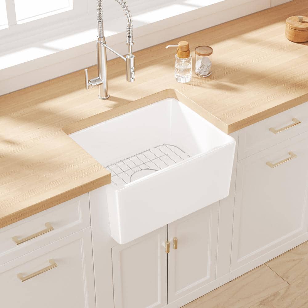 Crisp White Ceramic Farmhouse Apron-Front Kitchen Sink