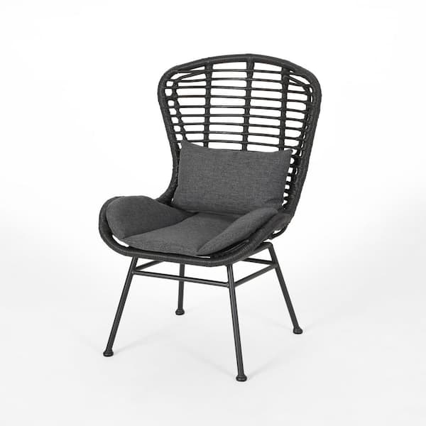 Grey Metal Outdoor Lounge Chair with Grey Cushion