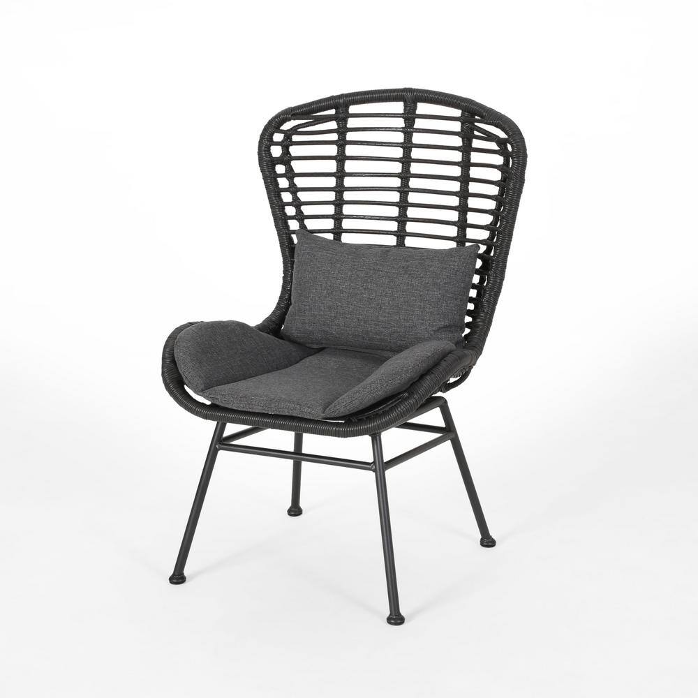 Grey Metal Outdoor Lounge Chair with Grey Cushion