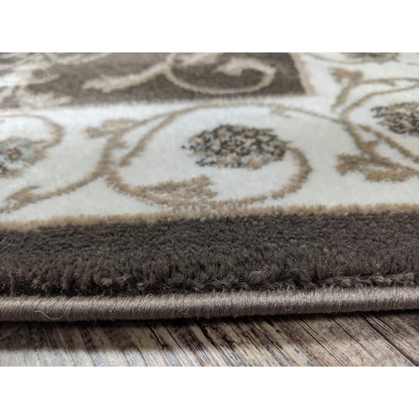 Pisa Brown 5 ft. Round Traditional Oriental Floral Scroll Area Rug