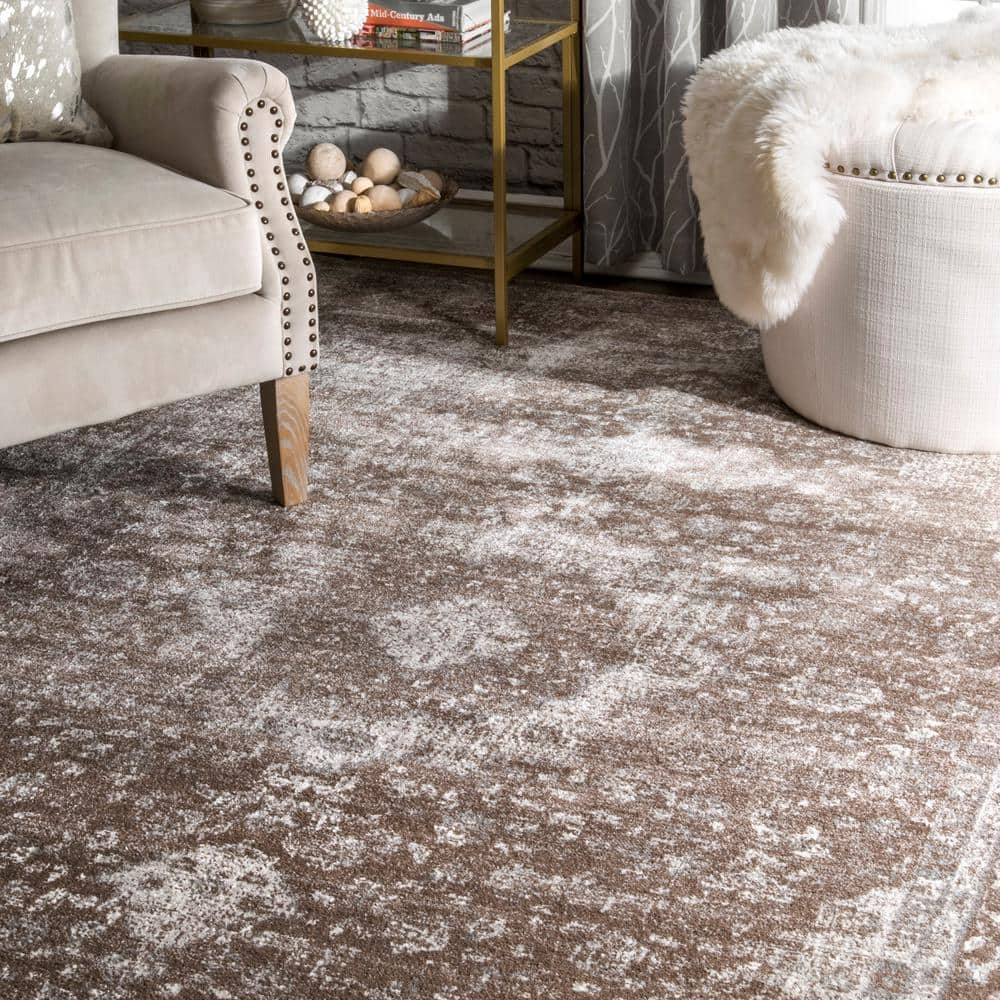 Lindsay Vintage Brown Synthetic 5' x 7' Easy-Care Area Rug