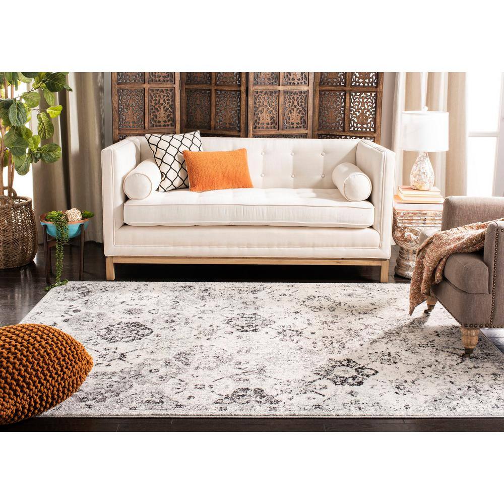 Reversible Silver Grey Synthetic Rectangular Rug - Easy Care and Stain-Resistant