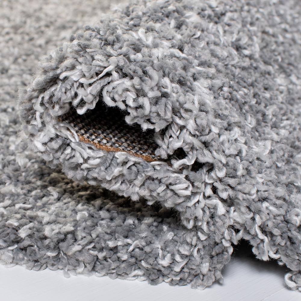 Gray Round Synthetic Shag Area Rug, 6'7"