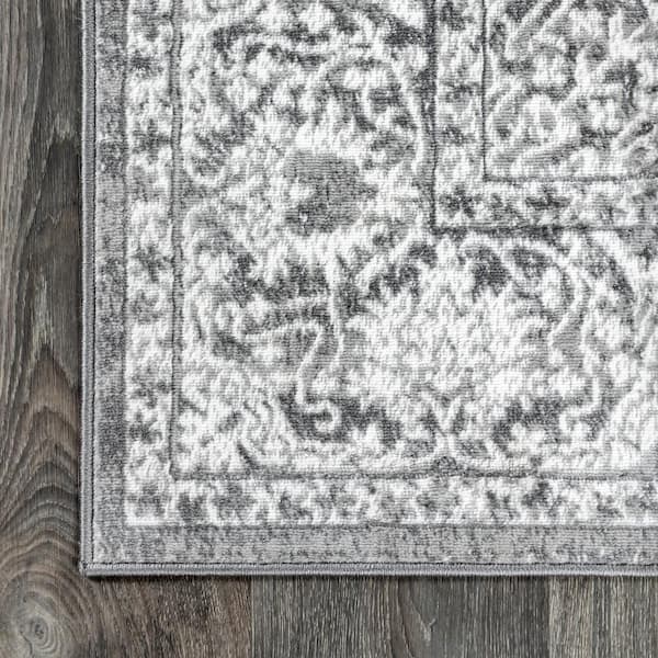 JONATHAN Y Modern Persian Vintage Medallion Light Gray 4 ft. x 6 