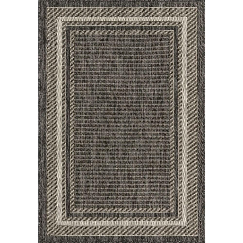 Easy-Care Reversible Black Synthetic Outdoor Rug 4' x 6'