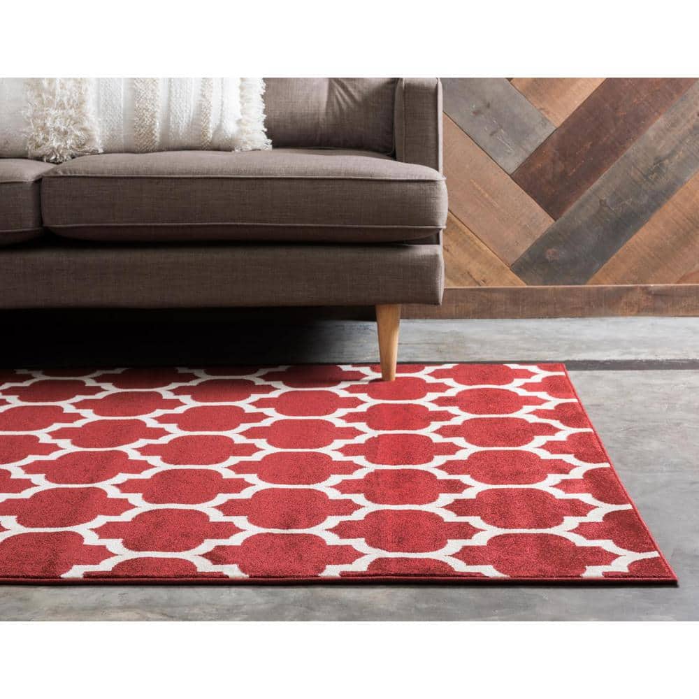 Red and Orange Synthetic Trellis Indoor Area Rug