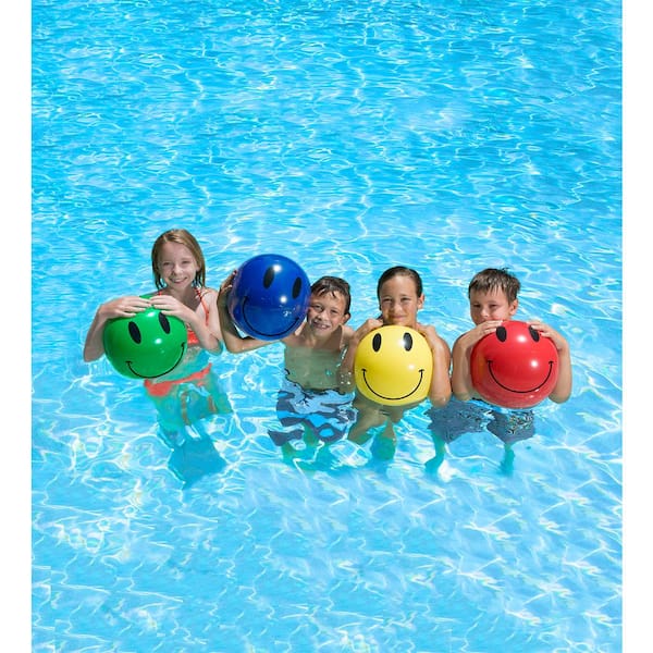 Swim Central 36 White and Red Classic Inflatable 6 Panel Beach Ball
