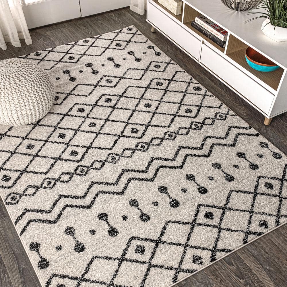 Aksil Moroccan Beni Souk 8' x 10' Cream & Black Area Rug