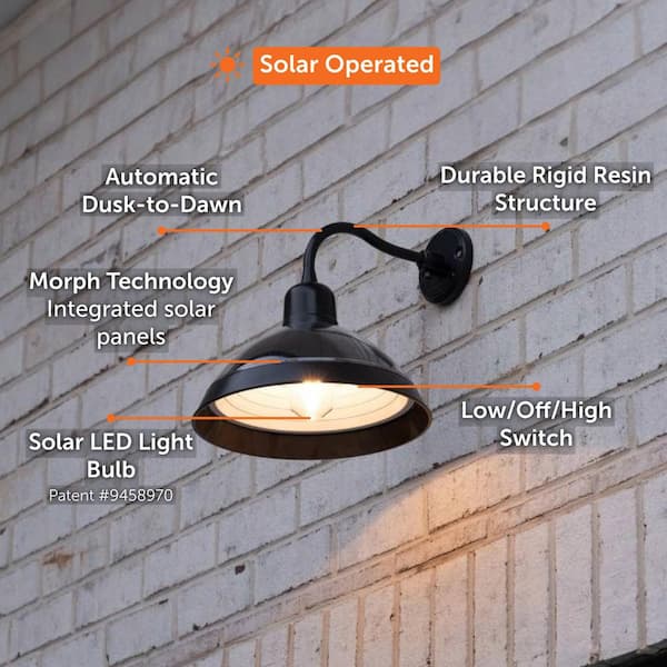 GAMA SONIC Carriage Light Dusk-to-Dawn Outdoor Solar Sconce with