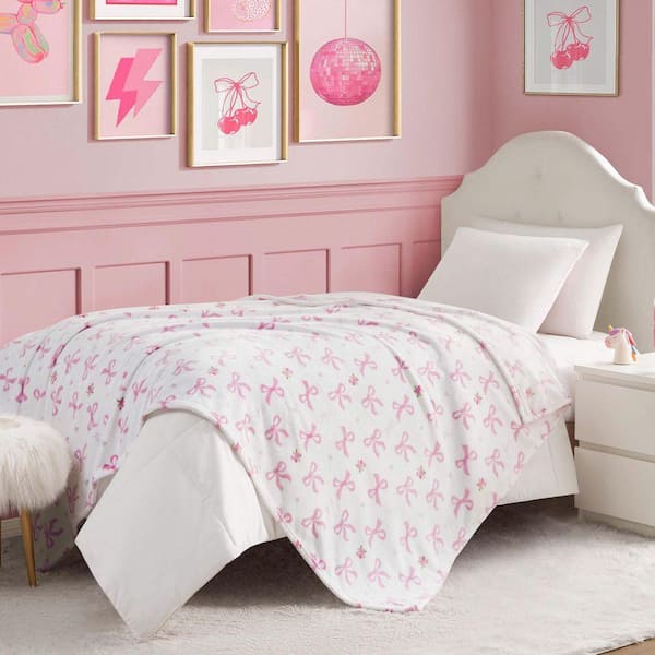 JUICY COUTURE Bowquet Soft White Plush Polyester Kids Throw