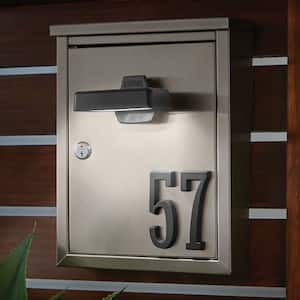 Solar 20 Lumens Black Outdoor Integrated LED Clip-On Light with Magnet; Weather/Water/Rust Resistant