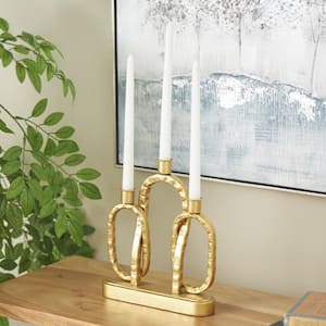 Gold Metal Interlocked Chains Candle Holder with Rectangle Base