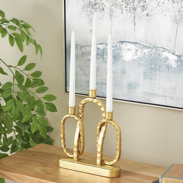 Litton Lane Gold Metal Interlocked Chains Candle Holder with Rectangle Base