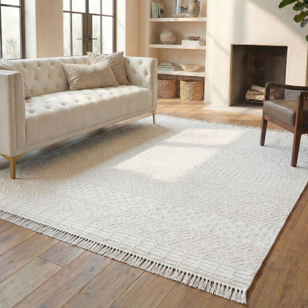 Natura 3 ft. x 5 ft. Ivory Geometric Tribal Area Rug
