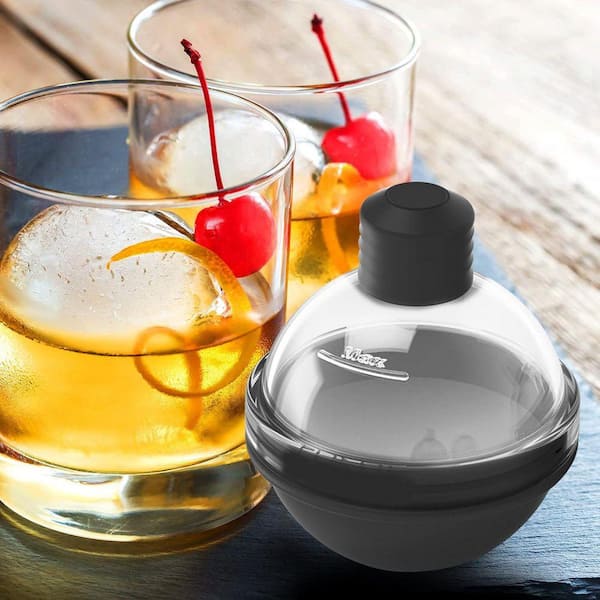 Large Sphere Silicone Ice Mold with Lids Round Shape for Whiskey Cocktails Bourbon Freezer Set of 4