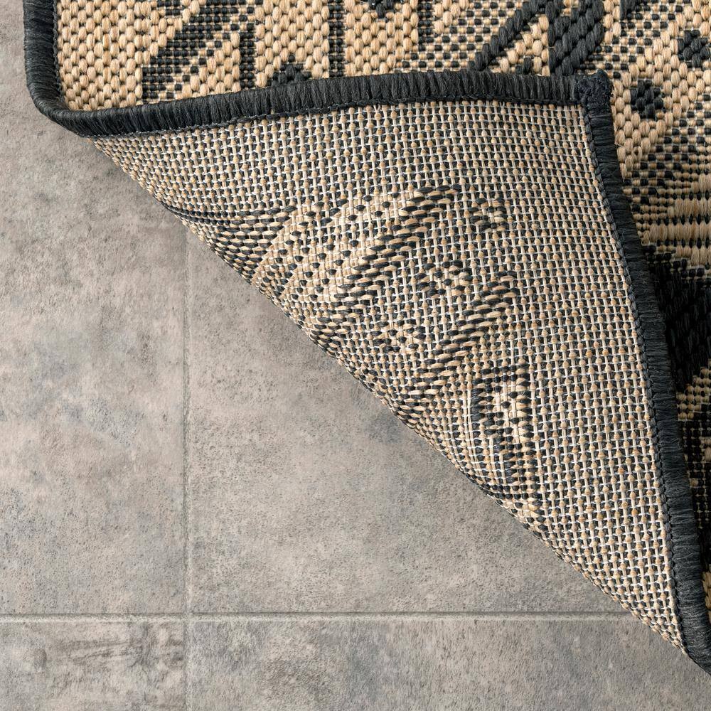 Landry Aztec Charcoal 2x8 Feet Prism Pattern Area Rug