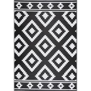 Milan Black and White 4 ft. x 6 ft. Reversable Indoor/Outdoor Recycled, Plastic, Weather,Water,Stain,Fade & UV Resistant