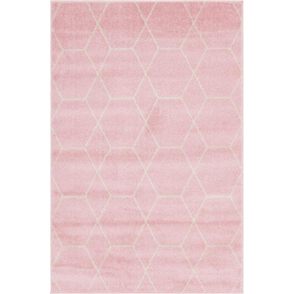 Light Pink 4' x 6' Rectangular Trellis Synthetic Area Rug